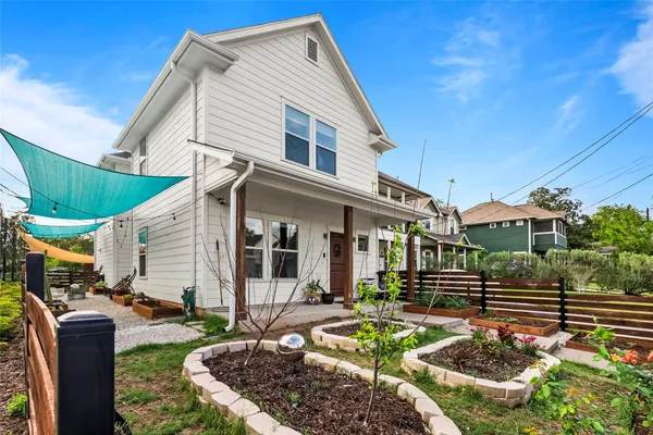 $800,000 | 1600 Maple Avenue, Unit 1, Austin, TX 78702
