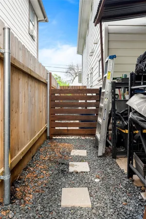 $800,000 | 1600 Maple Avenue, Unit 1, Austin, TX 78702