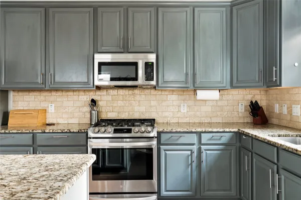 $800,000 | 1600 Maple Avenue, Unit 1, Austin, TX 78702