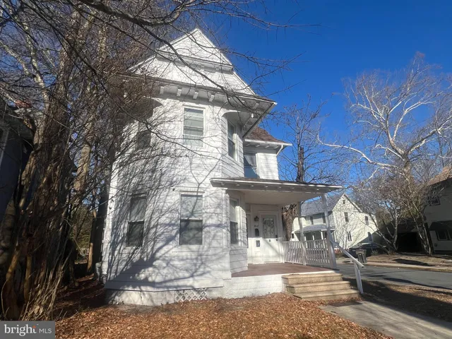 $300,000 | 810 North Division Street, Salisbury, MD 21801