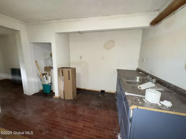 $145,000 | 84 Grand Street, Albany, NY 12202