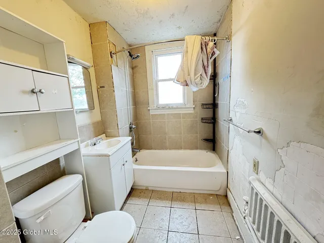 $145,000 | 84 Grand Street, Albany, NY 12202