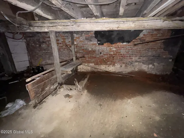 $145,000 | 84 Grand Street, Albany, NY 12202