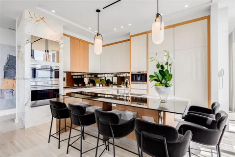 $15,495,000 | 2821 South Bayshore Drive, Unit 20AB, Miami, FL 33133