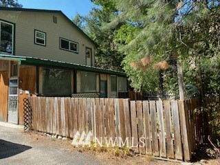9636 Entiat River Road Entiat, WA 98822 - Photo 2 of 3 Gallery Image 2