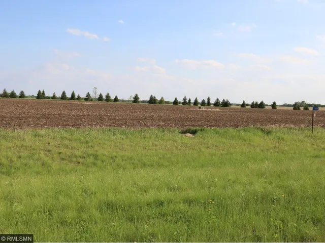 $65,000 | 35868 Sharon Prairie Drive, Le Sueur, MN 56058