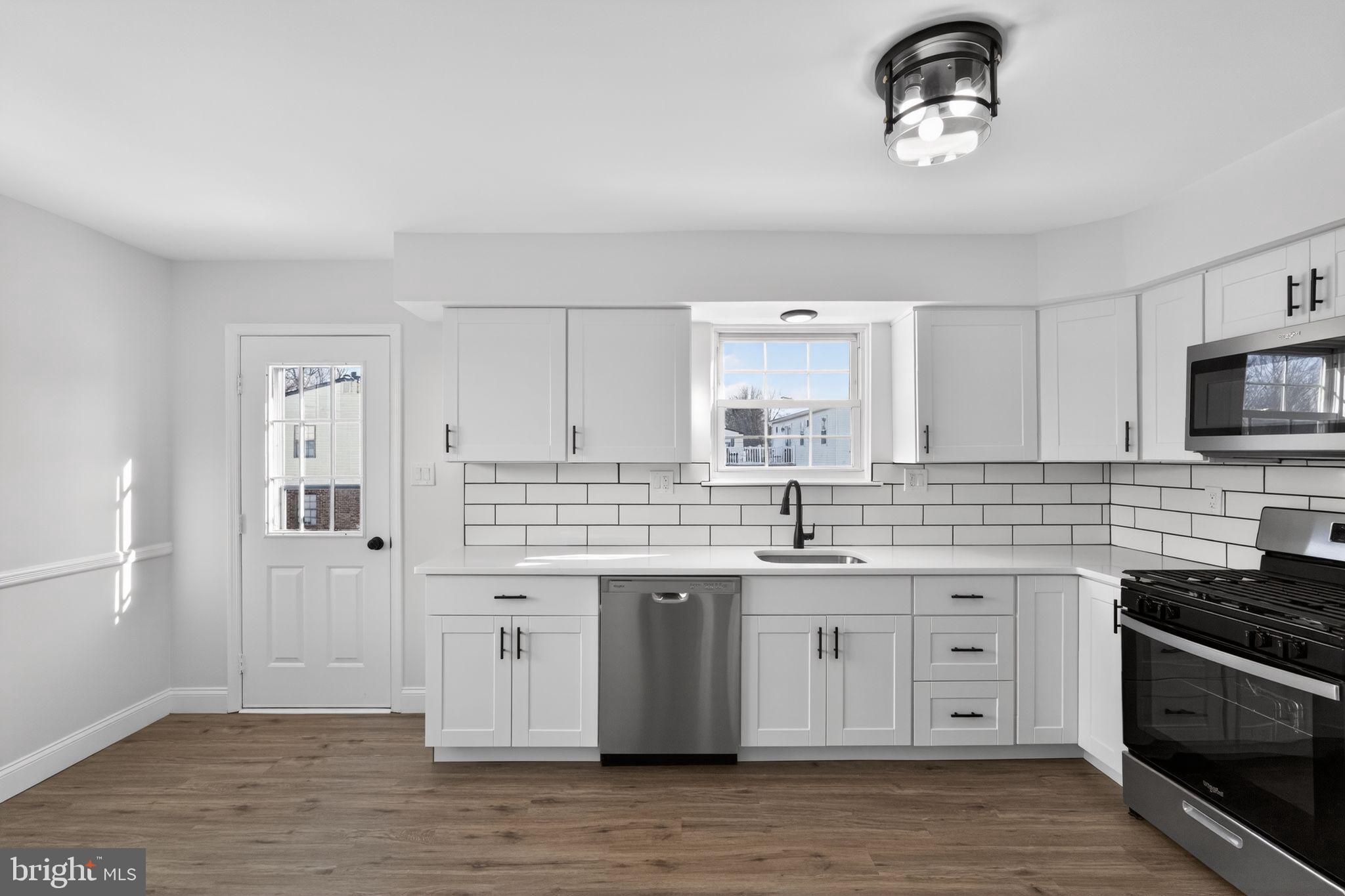 642 Rively Avenue Collingdale, PA 19023 - Photo 13 of 34 Kitchen