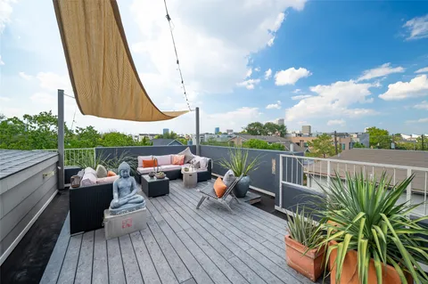 $640,000 | 2303 Whitney Street, Unit A, Houston, TX 77006
