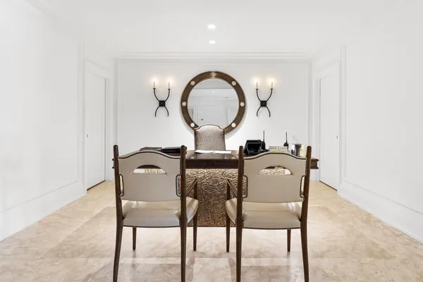 $20,000 | 150 Bradley Place, Unit 615, Palm Beach, FL 33480