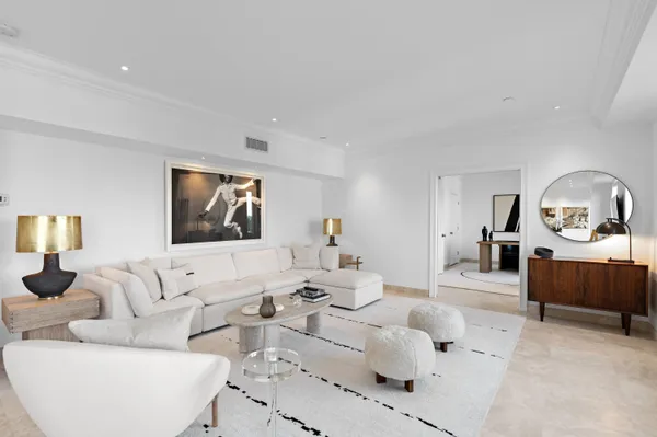 $20,000 | 150 Bradley Place, Unit 615, Palm Beach, FL 33480