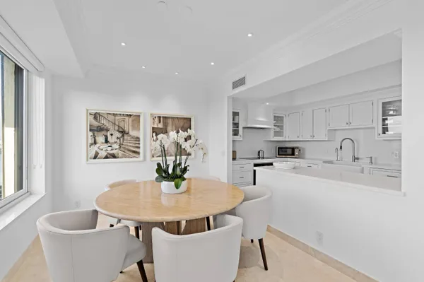 $20,000 | 150 Bradley Place, Unit 615, Palm Beach, FL 33480