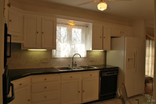 4210 Scheidys Road Whitehall, PA 18052 - Photo 8 of 49 Gallery Image 8