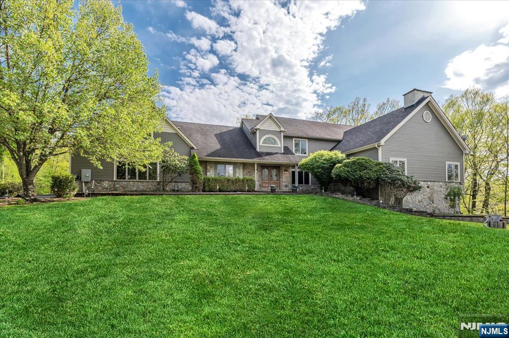65 Gunn Road Branchville, NJ 07826 - Photo 2 of 43
