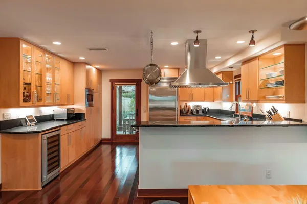 $1,995,000 | 309 South Signal Street, Ojai, CA 93023