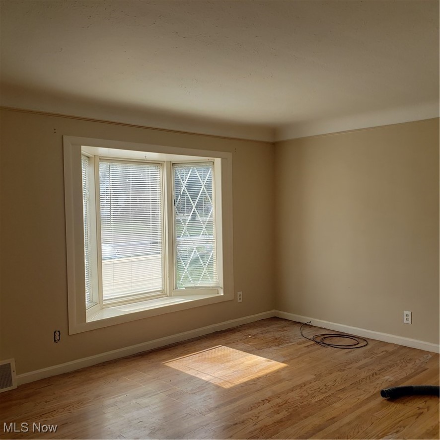 13101 Littleton Road Cleveland, OH 44125 - Photo 4 of 13 Gallery Image 4