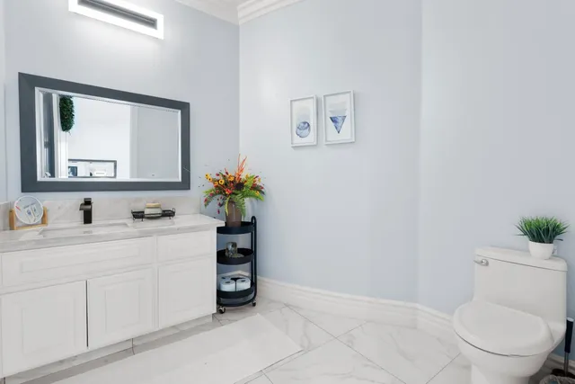 $3,000,000 | 4600 Tudor Rose Glen, Stockton, CA 95212