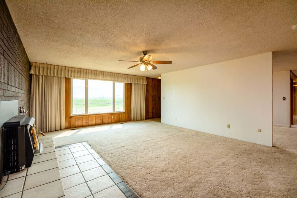 13580 Springlake Road Klamath Falls, OR 97603 - Photo 13 of 63 13580SpringLakeRd.-18