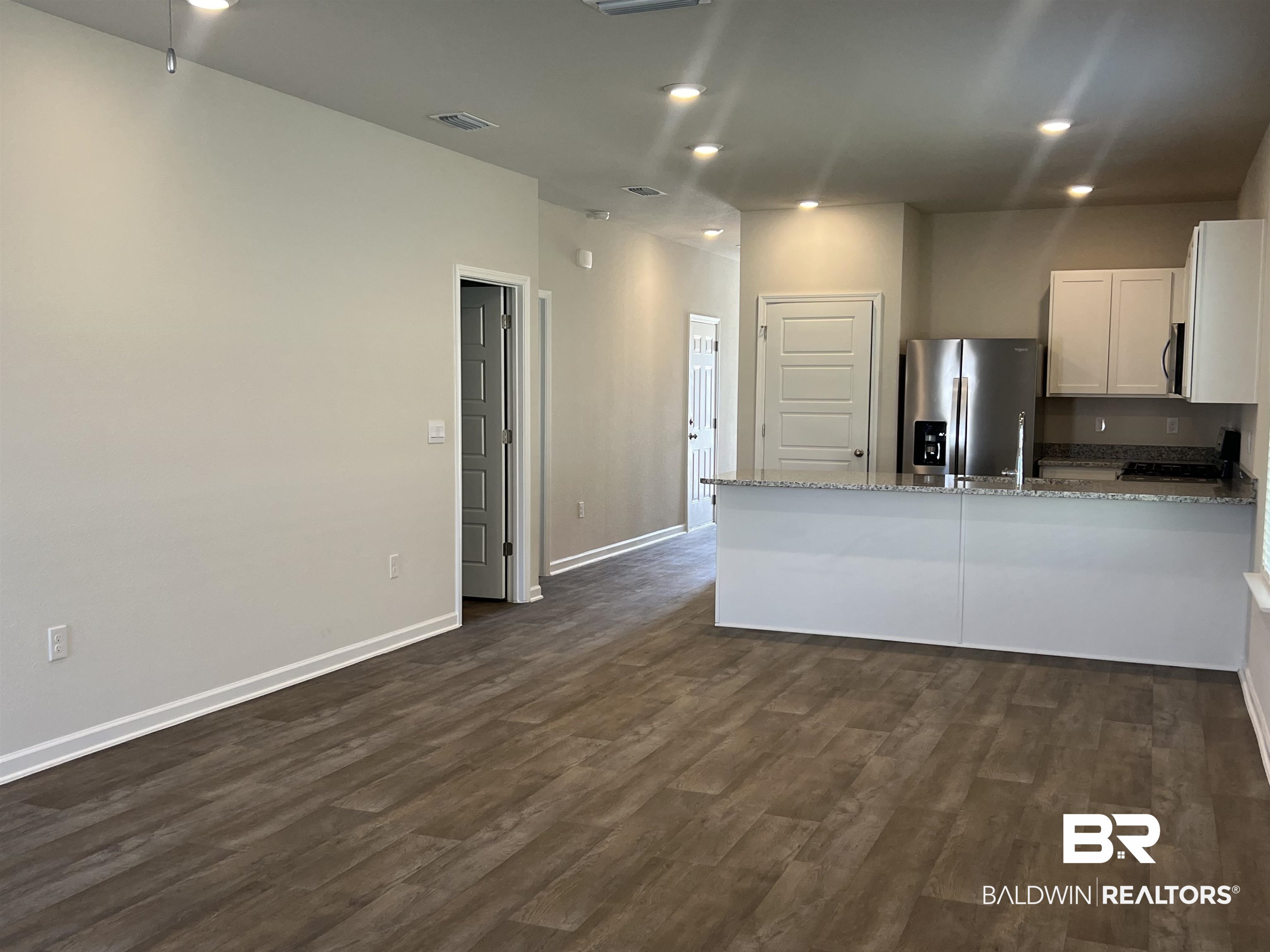 12876 Patriot Way Daphne, AL 36527 - Photo 13 of 33