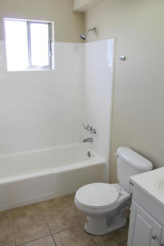 6240 Old Point Road, Unit B2 Hanahan, SC 29410 - Photo 4 of 8 20170828151355998343000000-o