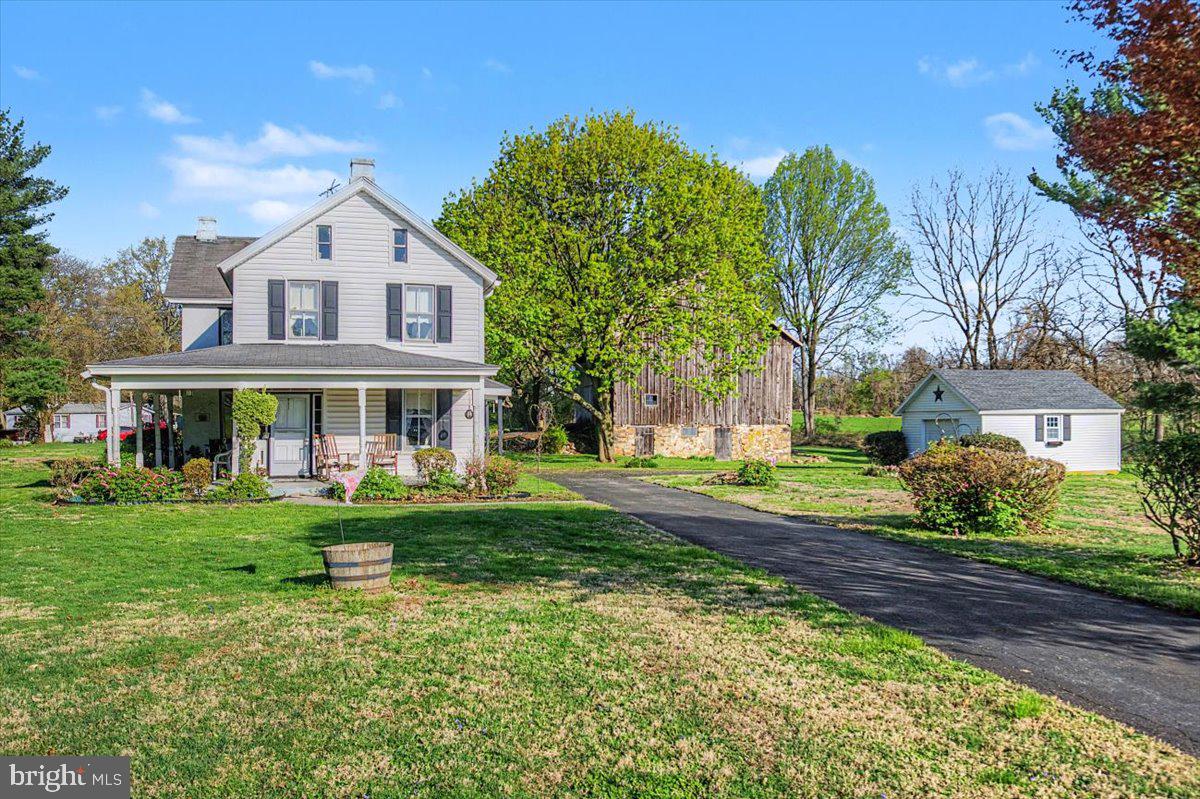 547 Church Hill Road Landenberg, PA 19350 - Photo 4 of 37 Driveway leading to house