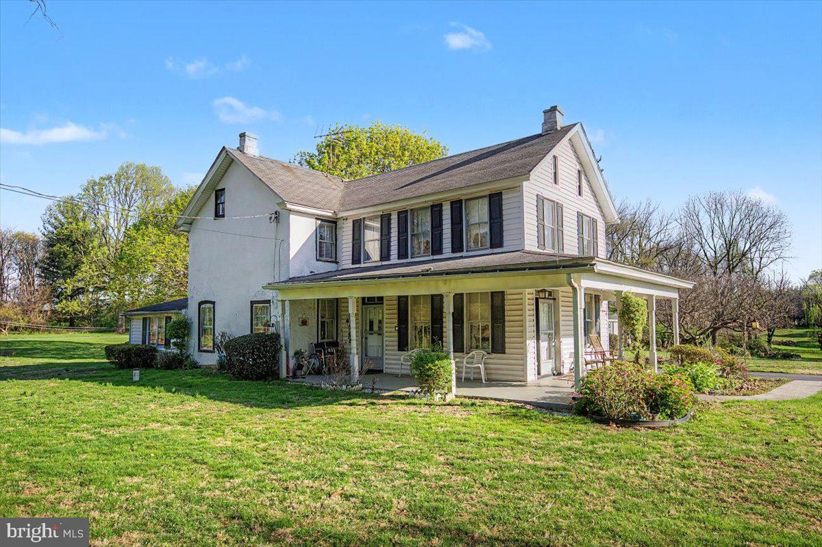 547 Church Hill Road Landenberg, PA 19350 - Photo 6 of 37 Side rear yard