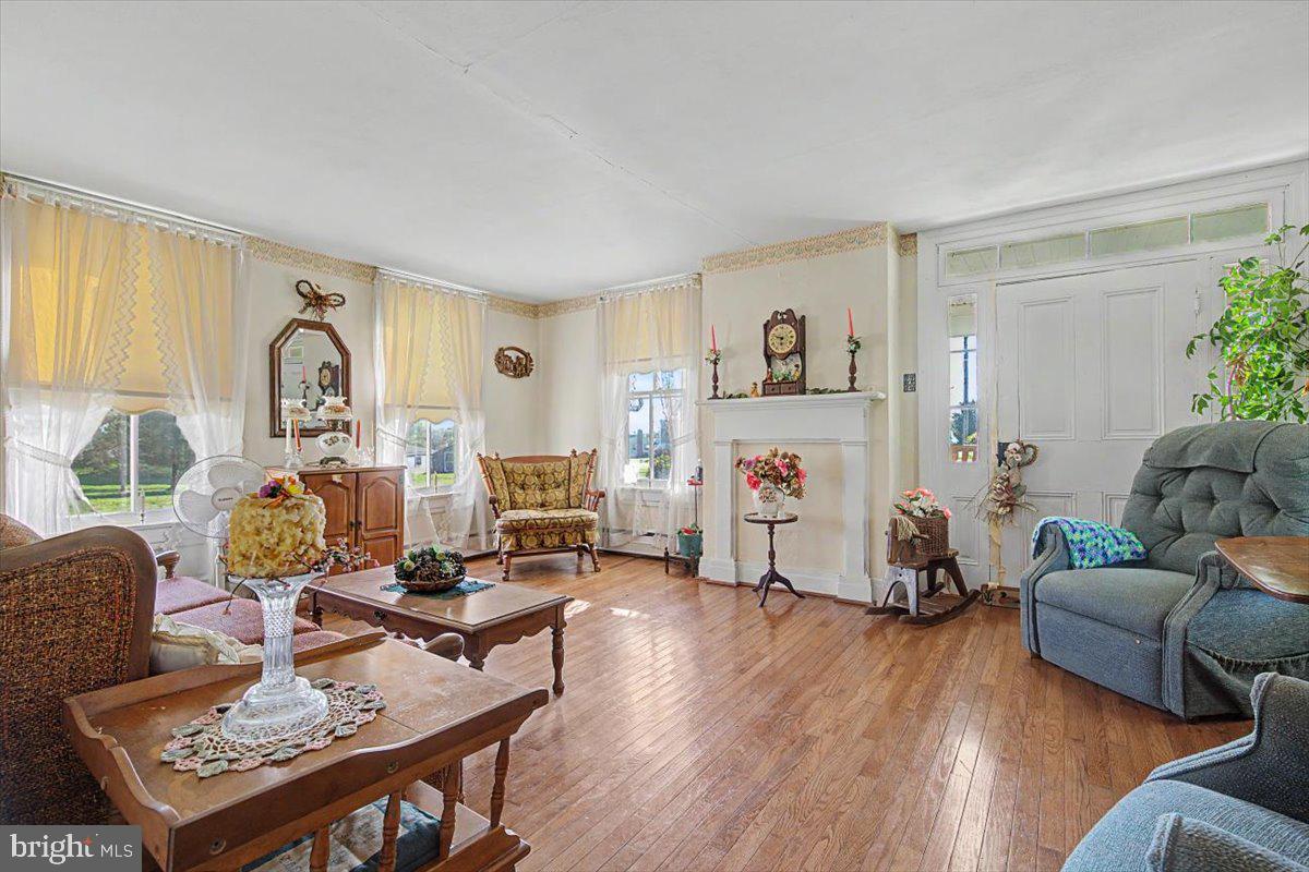 547 Church Hill Road Landenberg, PA 19350 - Photo 9 of 37 Family Room
