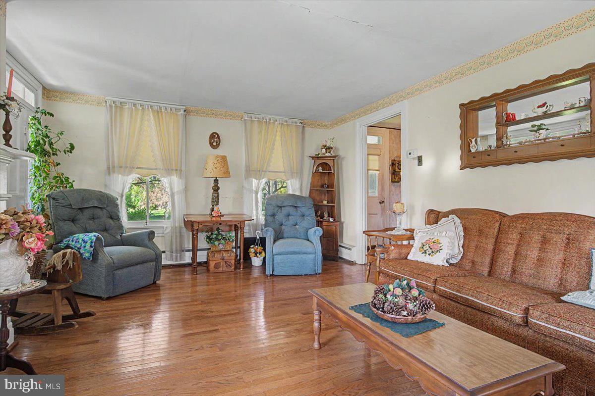 547 Church Hill Road Landenberg, PA 19350 - Photo 10 of 37 Family Room