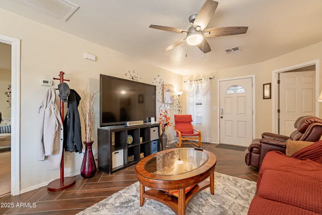 $194,500 | 2035 South Clubhouse Drive, Casa Grande, AZ 85194