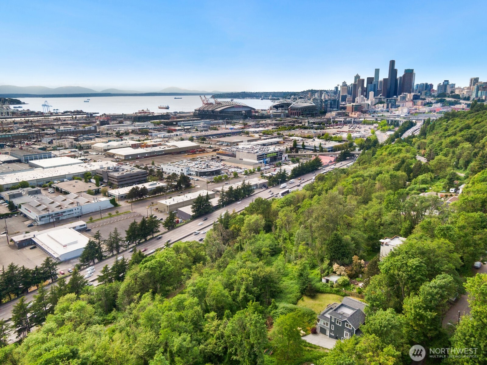 2323 12th Avenue South Seattle, WA 98144 - Photo 36 of 36 a view of a city