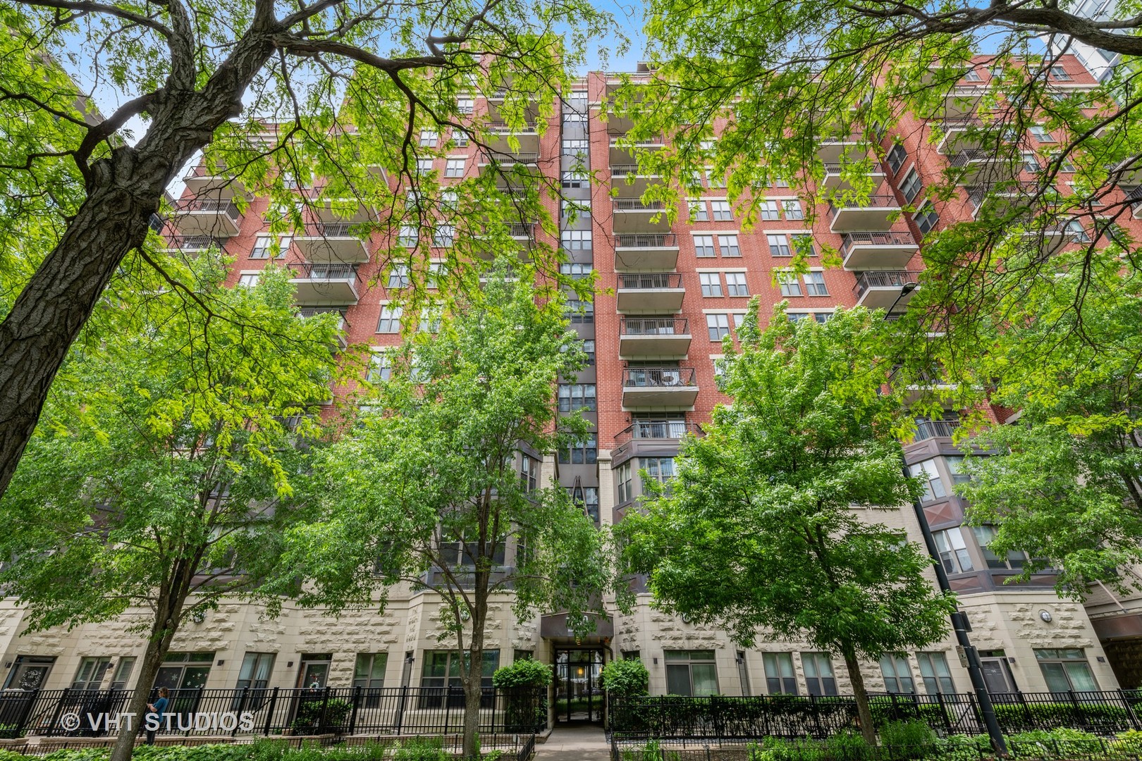 1250 South Indiana Avenue, Unit 1115 Chicago, IL 60605 - Photo 1 of 2