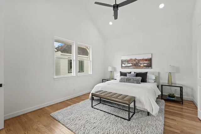 $2,400 | 9426 Campbell Road, Unit B, Houston, TX 77080