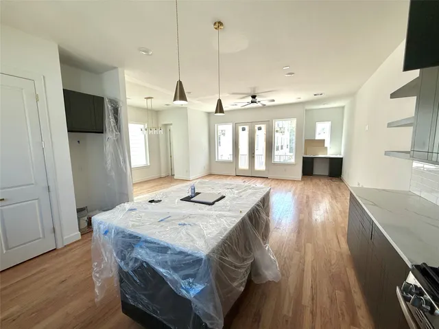 $2,400 | 9426 Campbell Road, Unit B, Houston, TX 77080