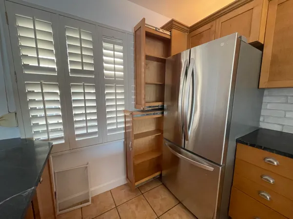 $2,200 | 896 North Federal Highway, Unit 431, Lantana, FL 33462