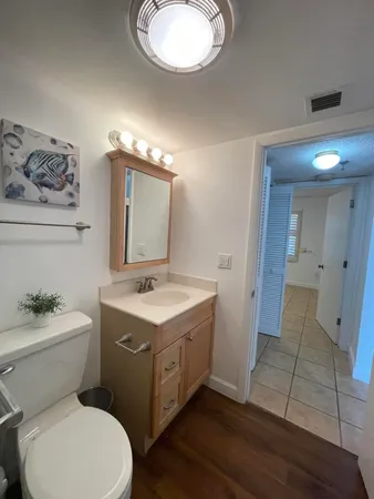 $2,200 | 896 North Federal Highway, Unit 431, Lantana, FL 33462