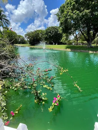 $2,200 | 896 North Federal Highway, Unit 431, Lantana, FL 33462