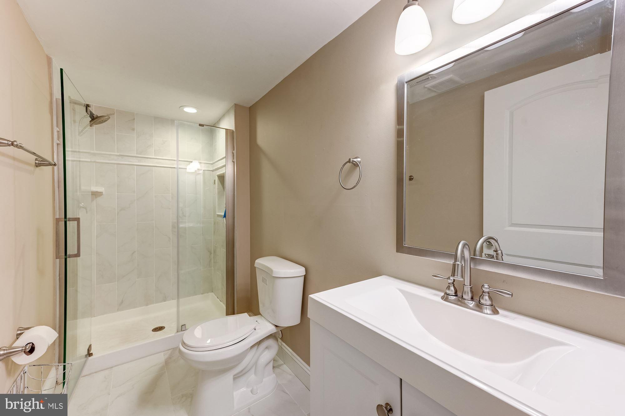 1525 Ridge Road Westminster, MD 21157 - Photo 34 of 40 Bath