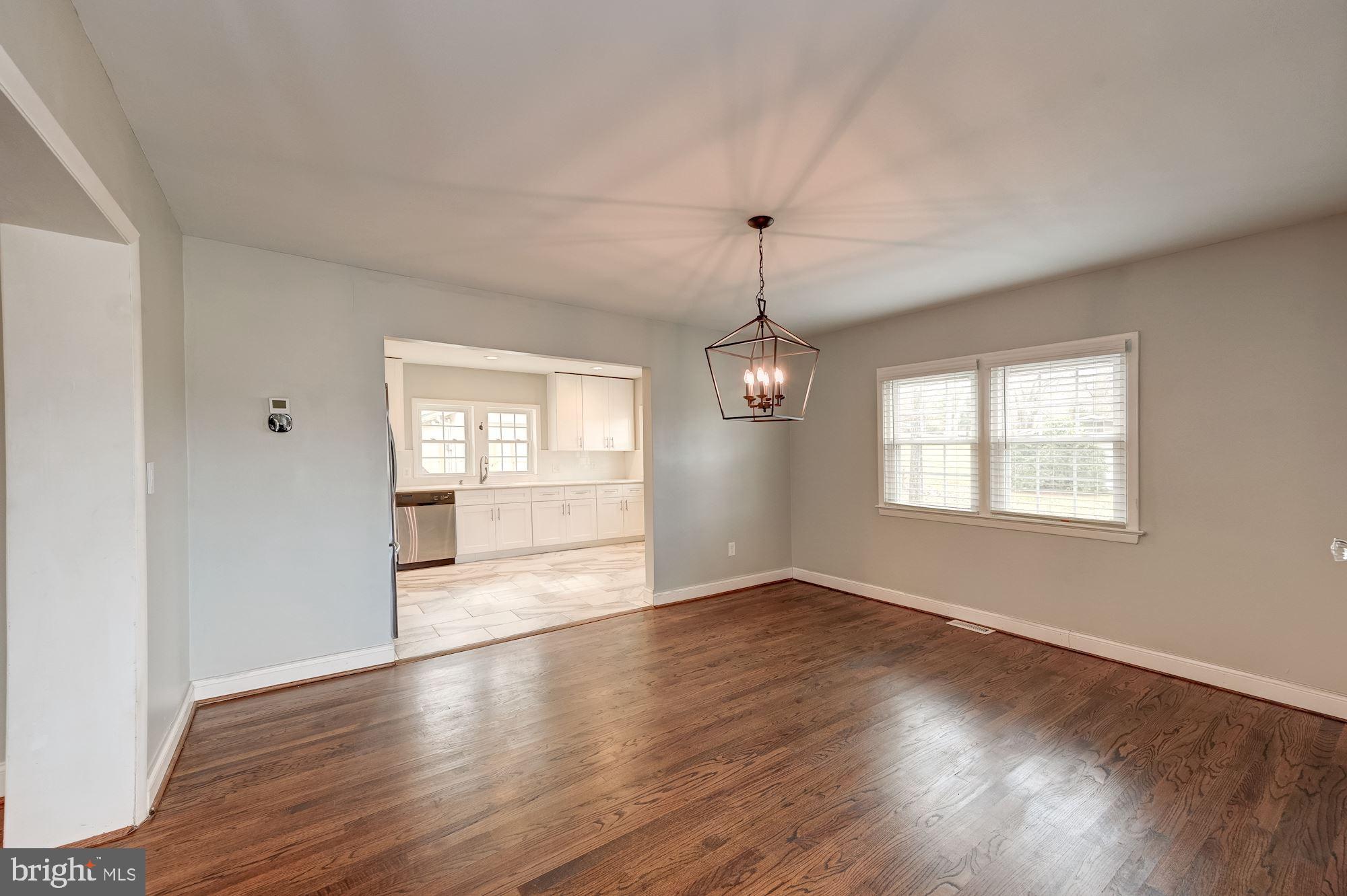 1525 Ridge Road Westminster, MD 21157 - Photo 9 of 40 Dining Room
