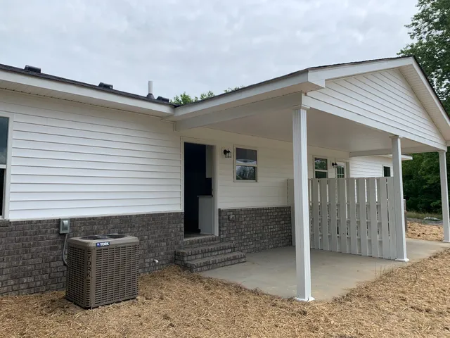 $1,150 | 1214 Mill Street, Unit A, Westmoreland, TN 37186