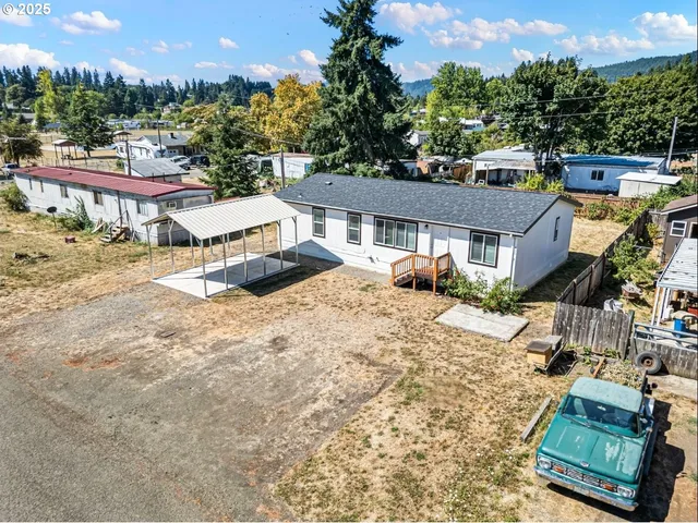 $299,900 | 435 Spruce Street, Yoncalla, OR 97499