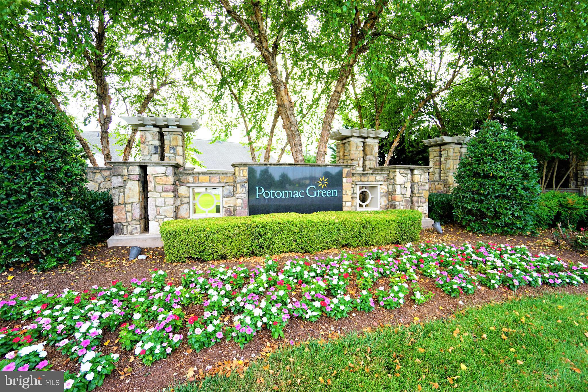 20600 Hope Spring Terrace, Unit 301 Ashburn, VA 20147 - Photo 30 of 33 Exterior Front.