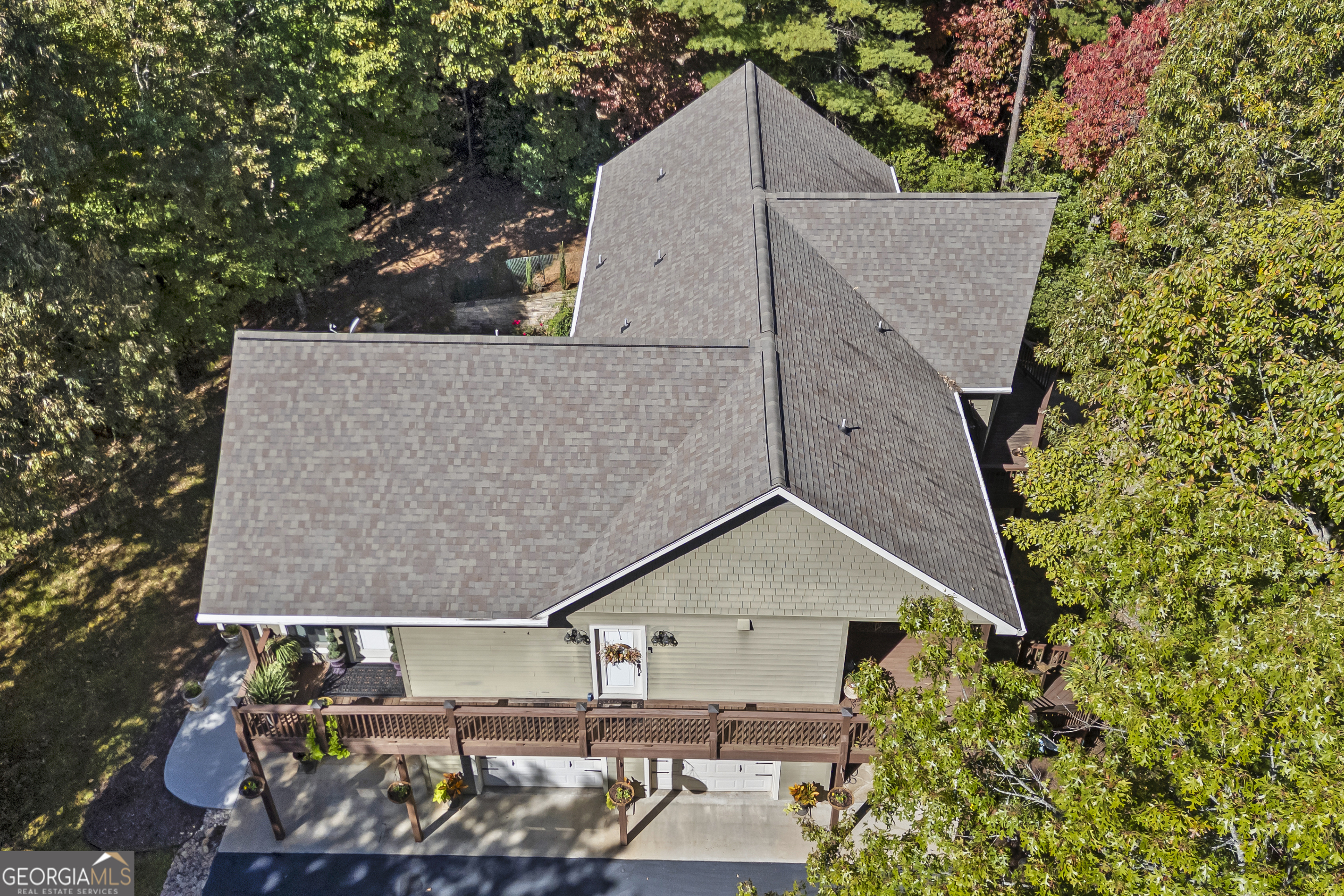 159 Zeppelin Strasse Helen, GA 30545 - Photo 6 of 95