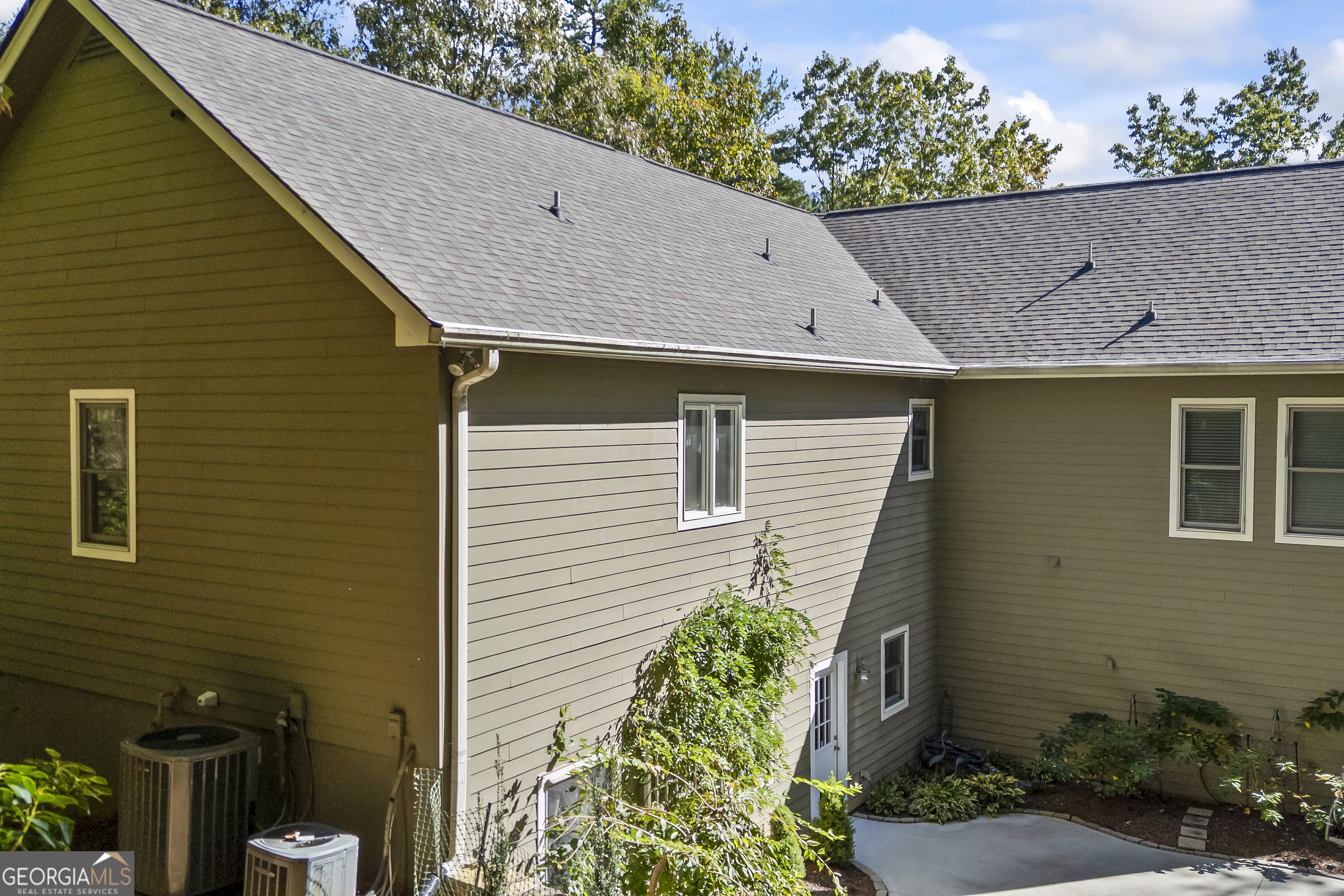 159 Zeppelin Strasse Helen, GA 30545 - Photo 7 of 95