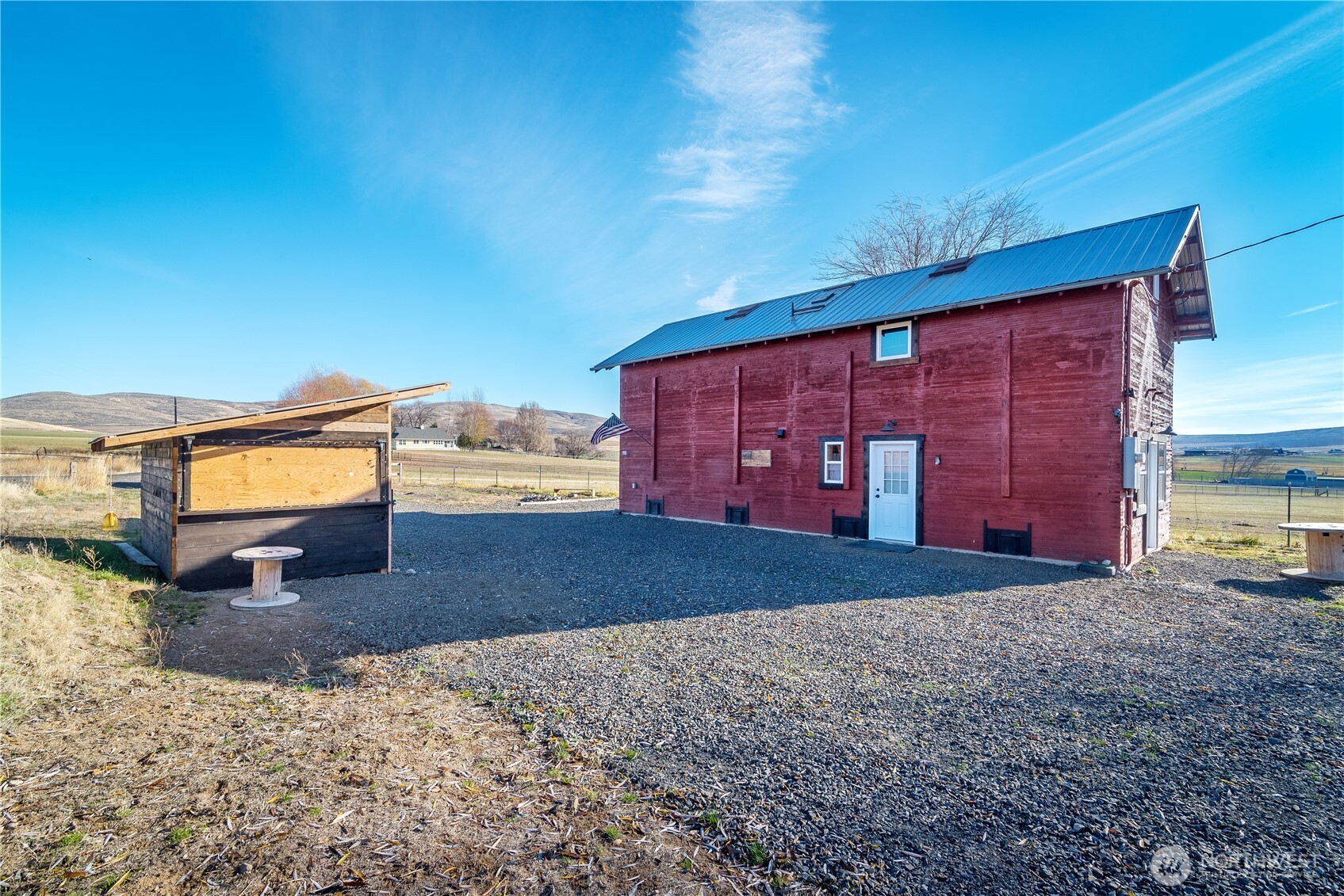 5920 4th Parallel Road Ellensburg, WA 98926 - Photo 28 of 30 a front view of a house with a yard