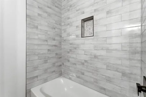 $215,000 | 2529 18th Street, Lake Charles, LA 70601