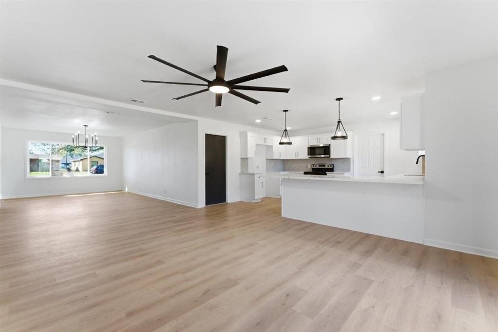 2529 18th Street Lake Charles, LA 70601 - Photo 2 of 25