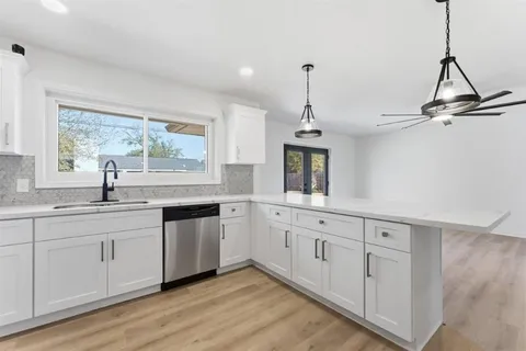 $215,000 | 2529 18th Street, Lake Charles, LA 70601