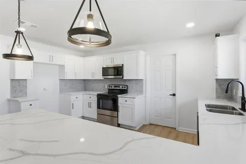 $215,000 | 2529 18th Street, Lake Charles, LA 70601