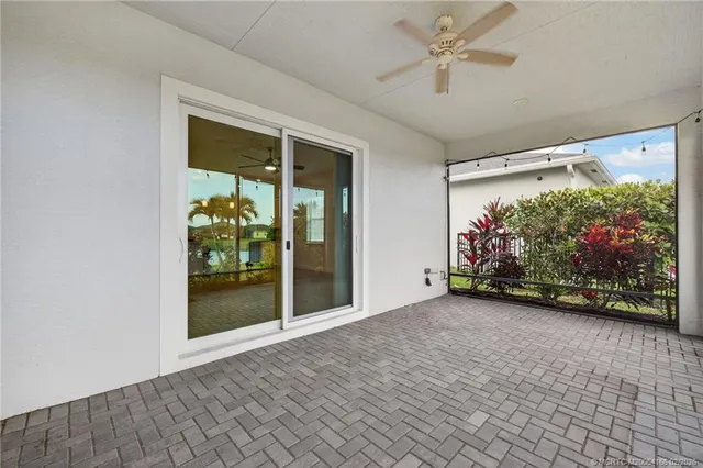 $479,900 | 607 Southeast Mulberry Way, Port St. Lucie, FL 34984