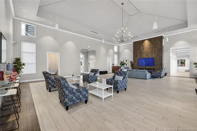 $479,900 | 607 Southeast Mulberry Way, Port St. Lucie, FL 34984