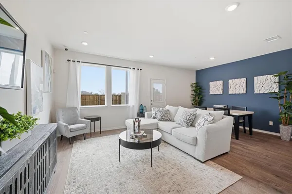 $1,750 | 7001 Cottonseed Drive, Princeton, TX 75407